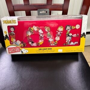 Peanuts Love LED Light Box Free Standing and Wall Mountable